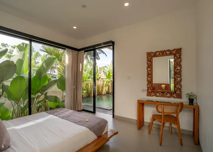 Waringin Villa *